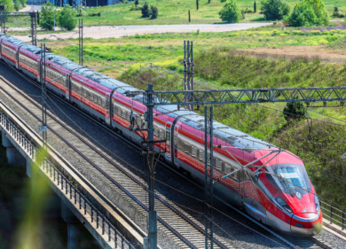 Treni transfrontalieri, piano Ue: verso la neutralità climatica