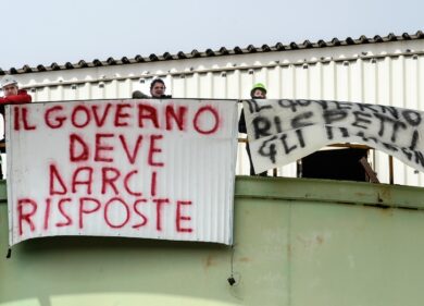 Lo Stato ci metta i soldi e salvi gli operai di Portovesme. La proposta