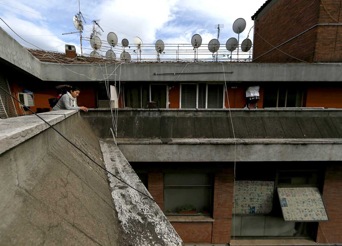 Roma, il Comune compra immobili occupati: su Spin Time e Maam FdI alla guerra