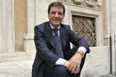 Capitali illeciti: assolto Cosentino. Finisce incubo per ex coordinatore di FI