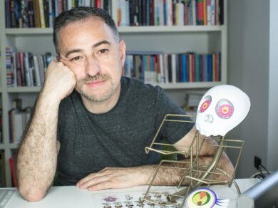 “La vita di chi resta” porta in libreria il delicato tema del suicidio