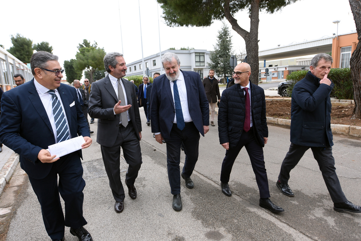Fincantieri, nasce il nuovo CIS nello stabilimento Isotta Fraschini Fincantieri, nasce il nuovo CIS nello stabilimento Isotta Fraschini