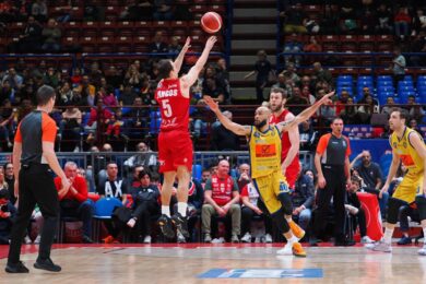 Olimpia Milano piega Scafati (89-80) e ritrova Pangos-Baldasso