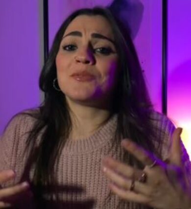 Suor Cristina in bikini all’Isola dei Famosi. Foto