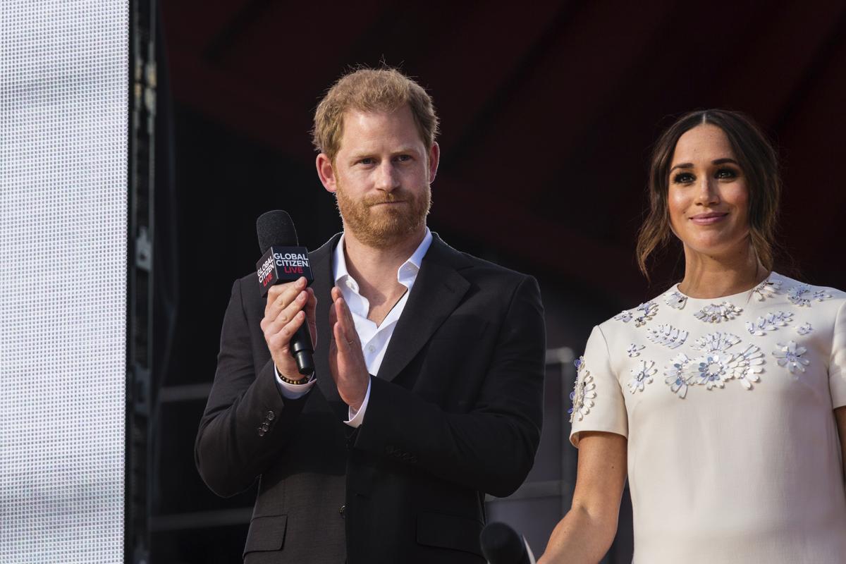 Uk, Harry e Meghan invitati alla cerimonia d’incoronazione di Carlo III Uk, Harry e Meghan invitati alla cerimonia d’incoronazione di Carlo III