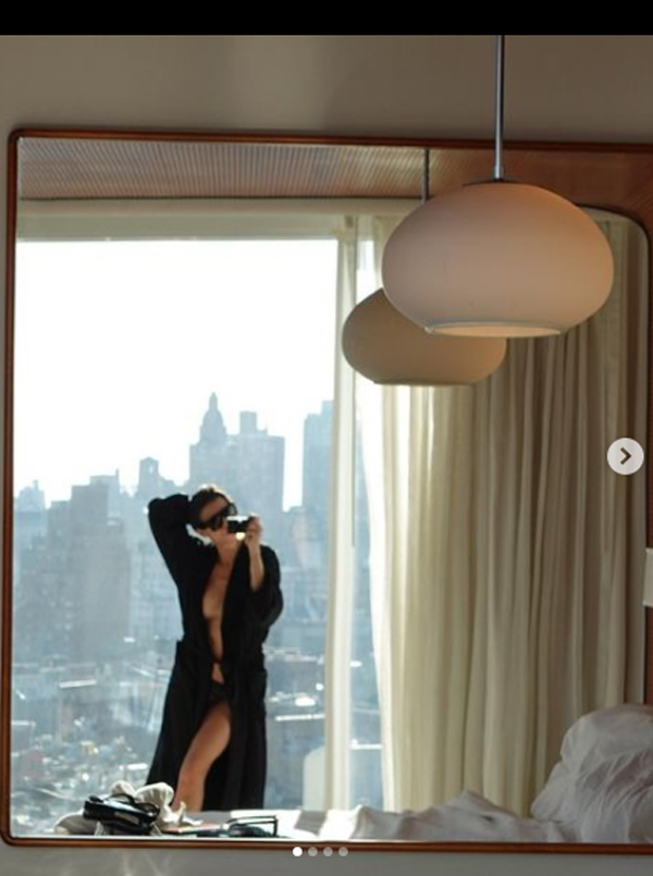 Elisabetta Canalis fuori di seno: social impazziti (FOTO). Berrettini-Satta…