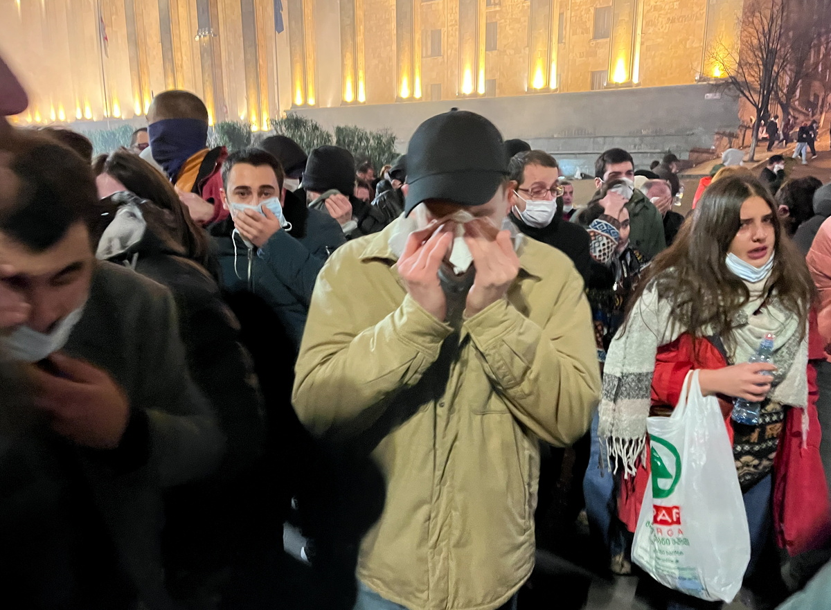 Georgia, proteste contro la legge “agenti stranieri”: migliaia in piazza Georgia, proteste contro la legge “agenti stranieri”: migliaia in piazza