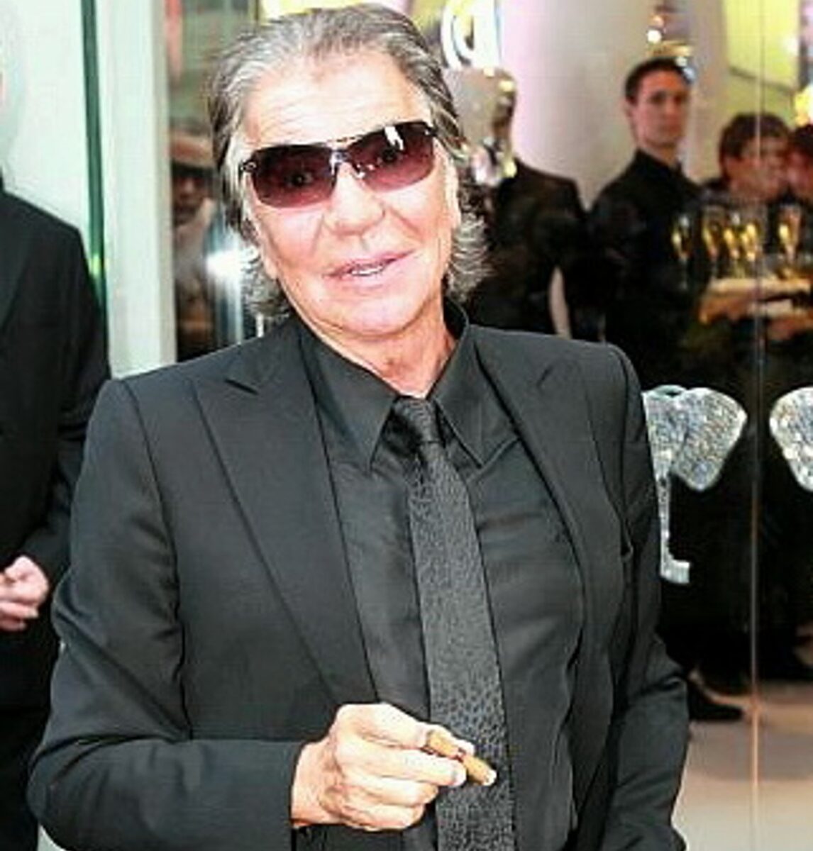 Roberto Cavalli è di nuovo papà a 82 anni: è nato il sesto figlio