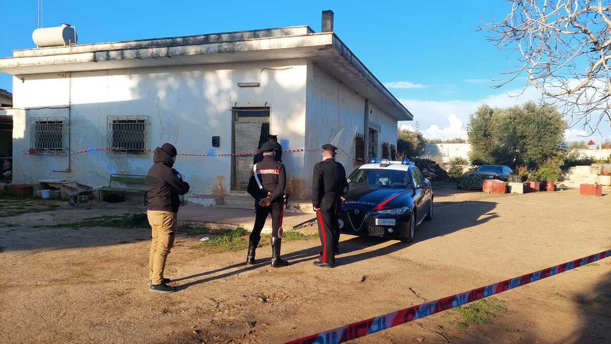 Coniugi uccisi nel brindisino: ha confessato il fratello della vittima Coniugi uccisi nel brindisino: ha confessato il fratello della vittima