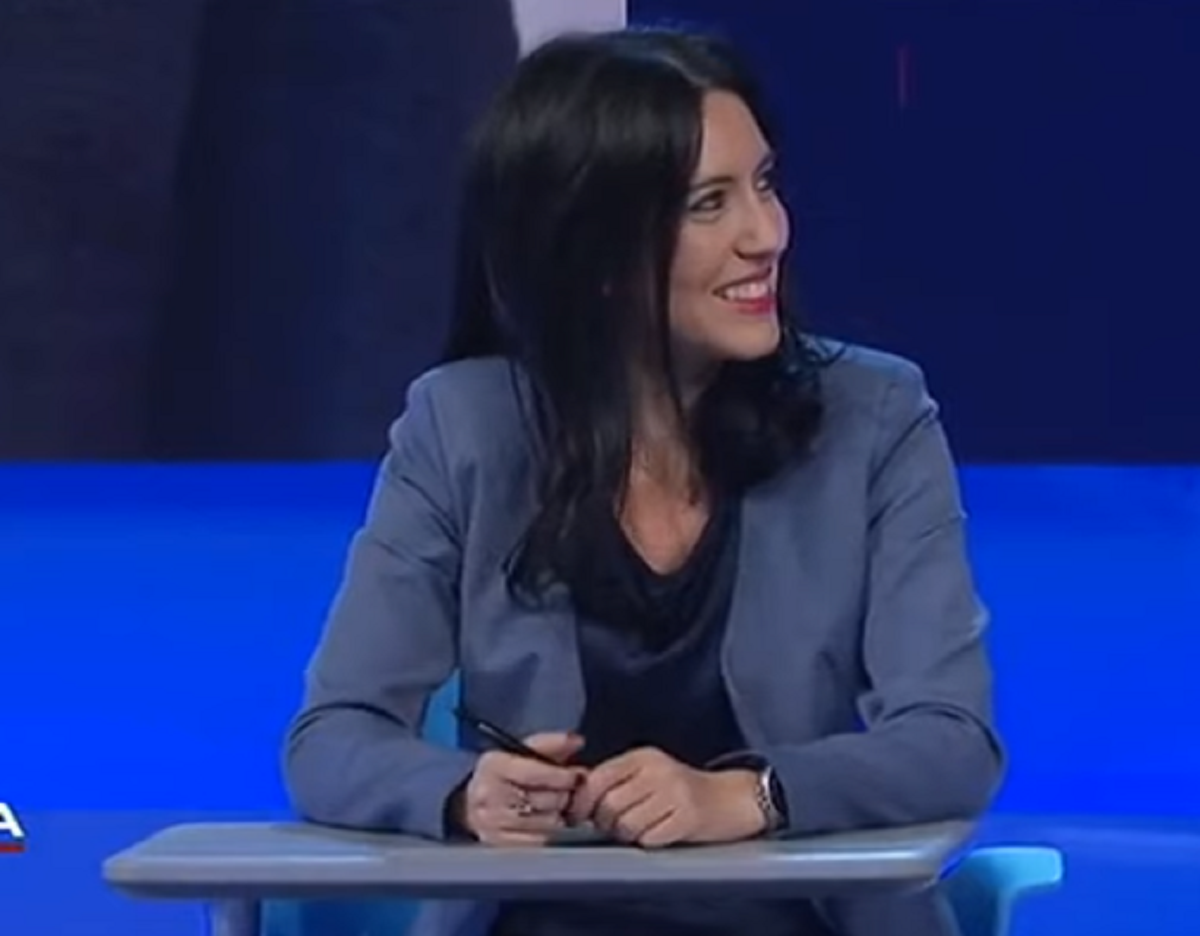 Lucia Azzolina è in dolce attesa: l’annuncio social dell’ex ministra