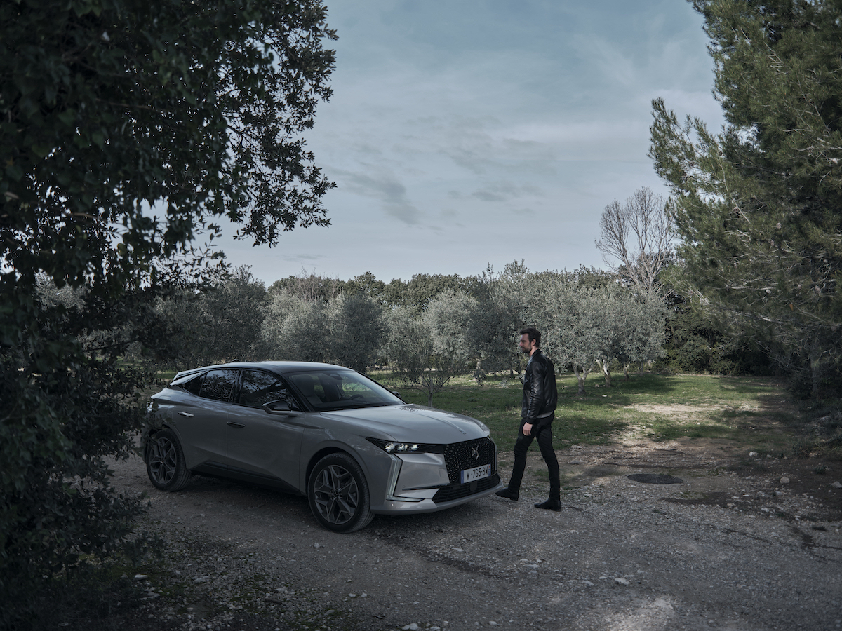 DS Automobiles presenta la sua prima collezione  Esprit De Voyage