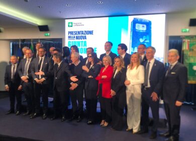 Ecco la nuova giunta: Bertolaso confermato al Welfare