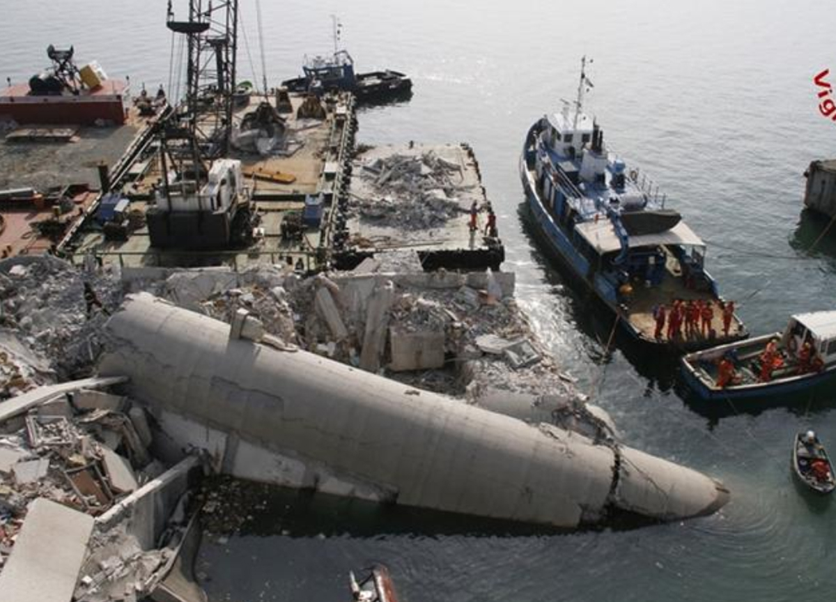 Genova, crollo Torre piloti: tutti gli imputati assolti in appello