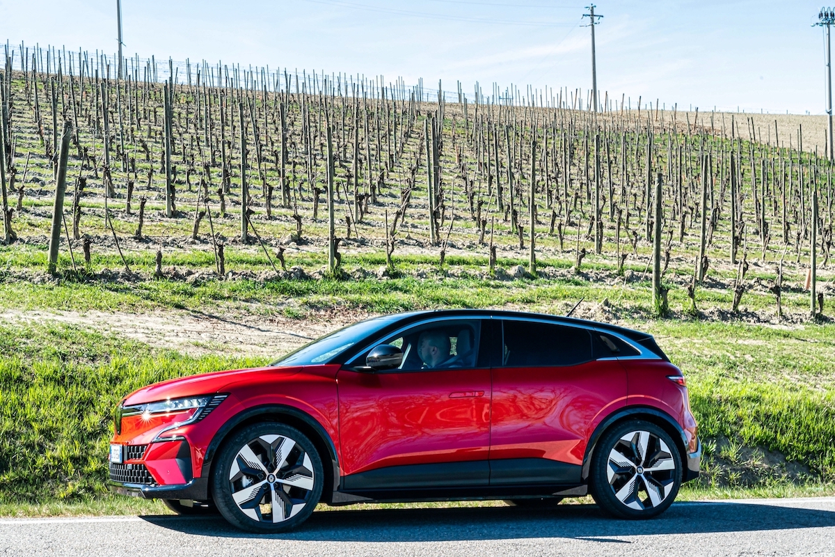 Renault Megane e-tech Electric, il piacere di viaggiare nel silenzio