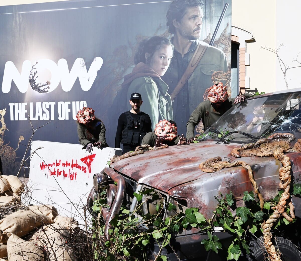 THE LAST OF US invade Milano