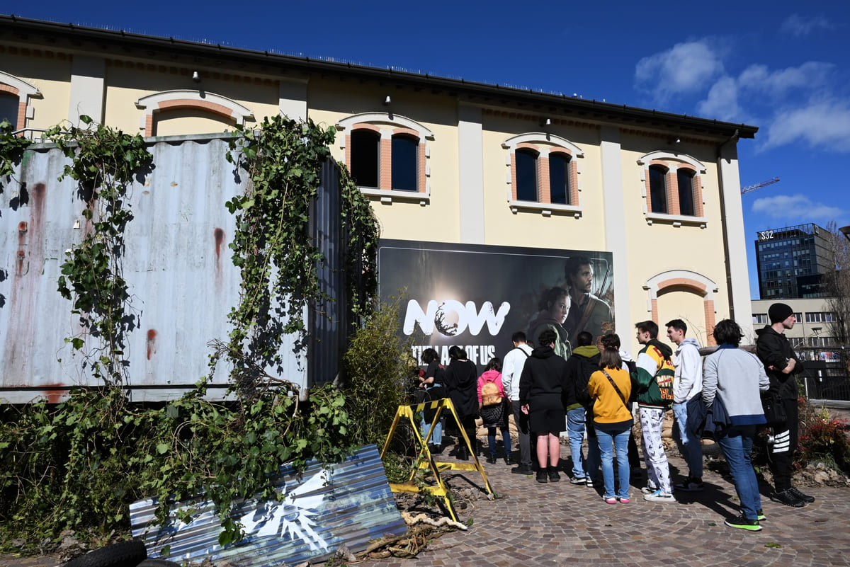 THE LAST OF US invade Milano