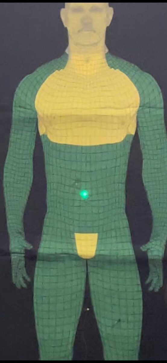 “Basta solo vederlo per fermarsi”, un anno di taser in Italia. I dati