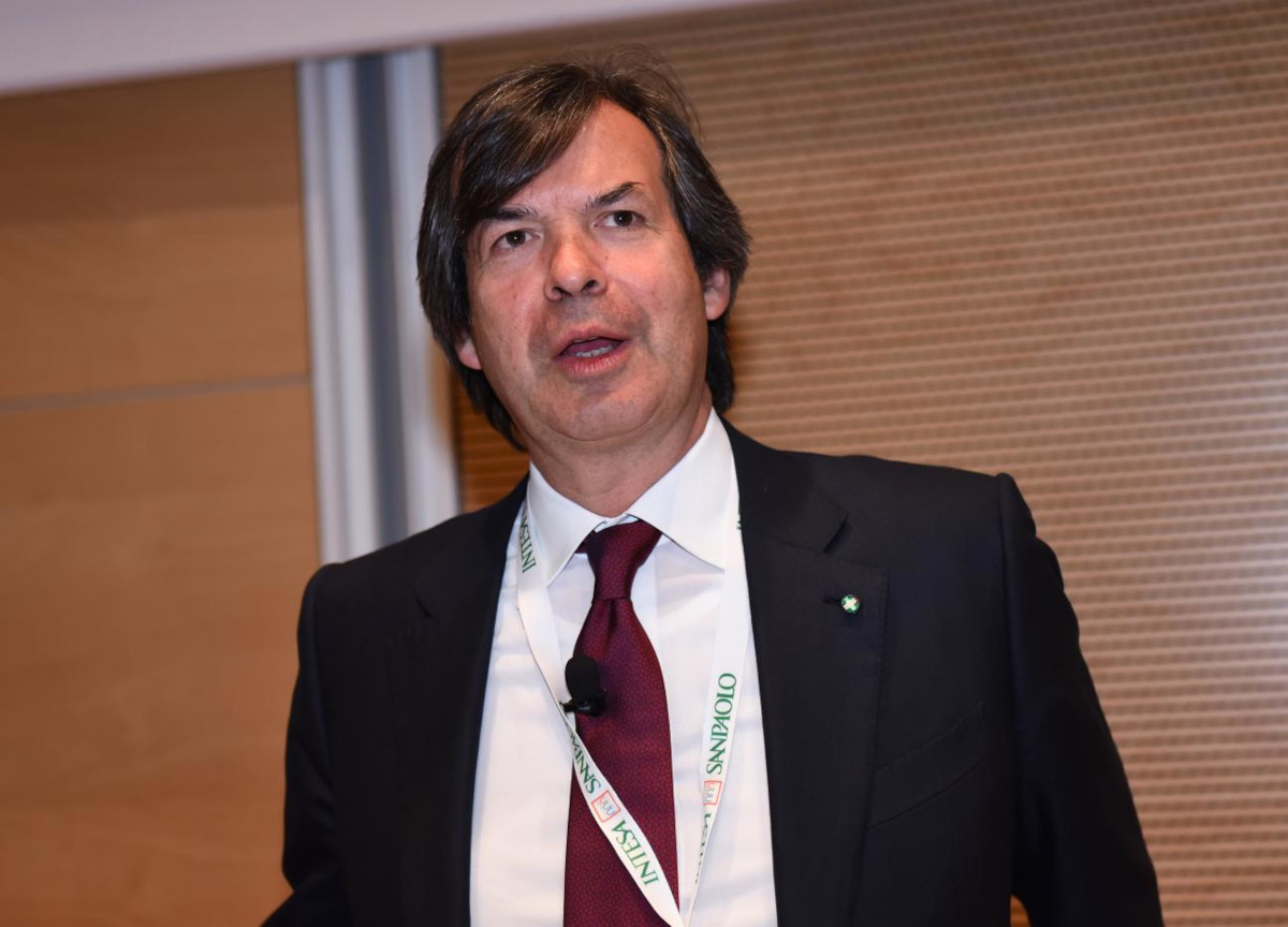 Intesa Sanpaolo revoca il mandato sindacale all’Abi Intesa Sanpaolo revoca il mandato sindacale all’Abi