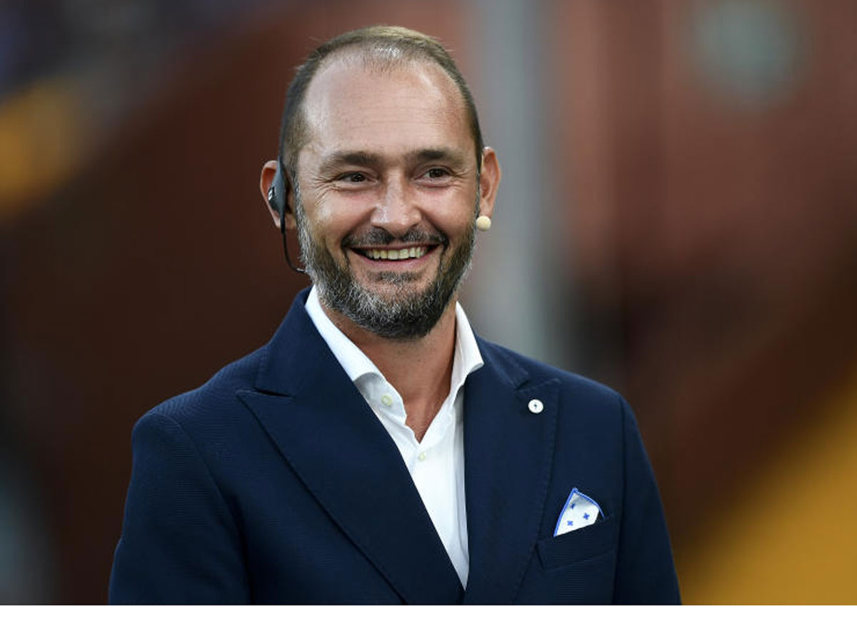 Social, boom di Porro dopo il karaoke di Meloni e Salvini. Travaglio ultimo in classifica Social, boom di Porro dopo il karaoke di Meloni e Salvini. Travaglio ultimo in classifica