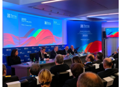 Terna accelera sulla transizione green: piano decennale da oltre 21 mld