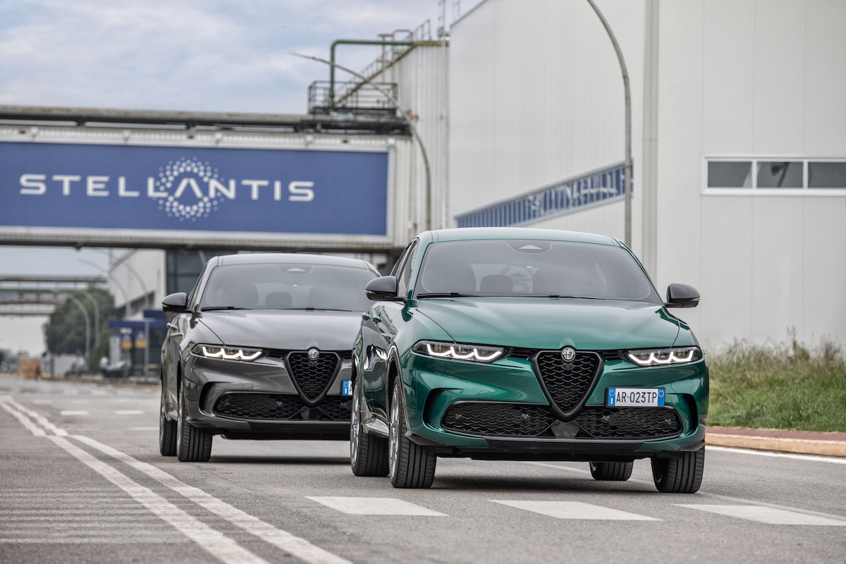 Alfa Romeo Tonale Hybrid Plug-In Q4 viaggia su Spotify Alfa Romeo Tonale Hybrid Plug-In Q4 viaggia su Spotify