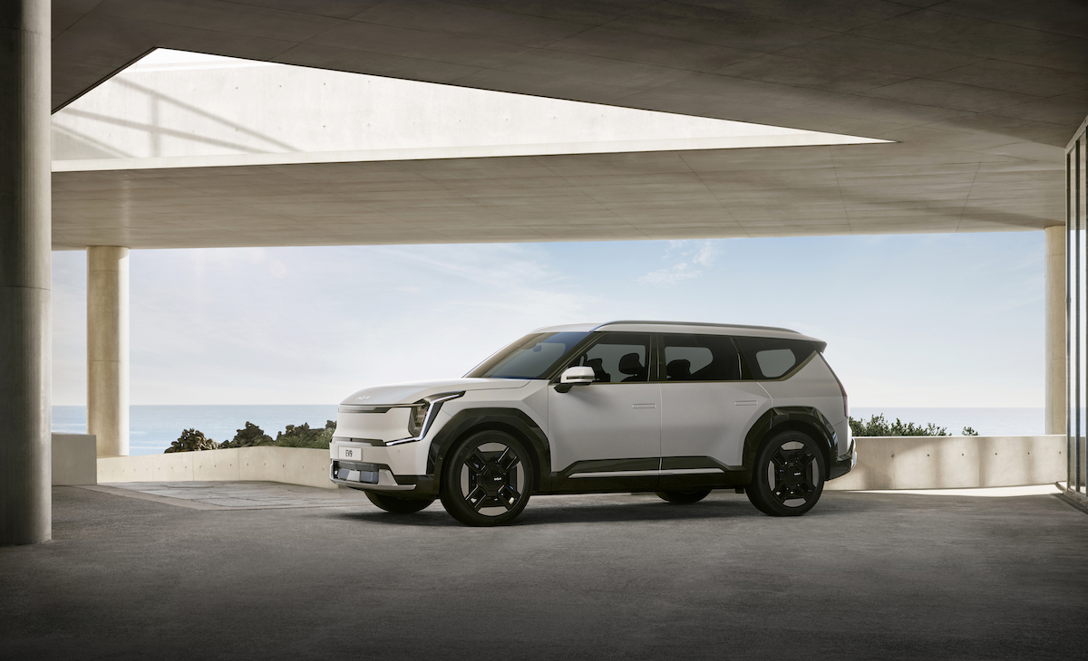Kia EV9 reinventa il potenziale di un veicolo 100% elettrico