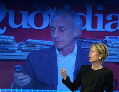 Travaglio devasta Schlein: “Salario minimo? Fu Orlando a incagliare il M5S”