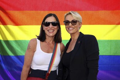 Francesca Pascale entra in politica? A Milano ruba la scena a Elly Schlein