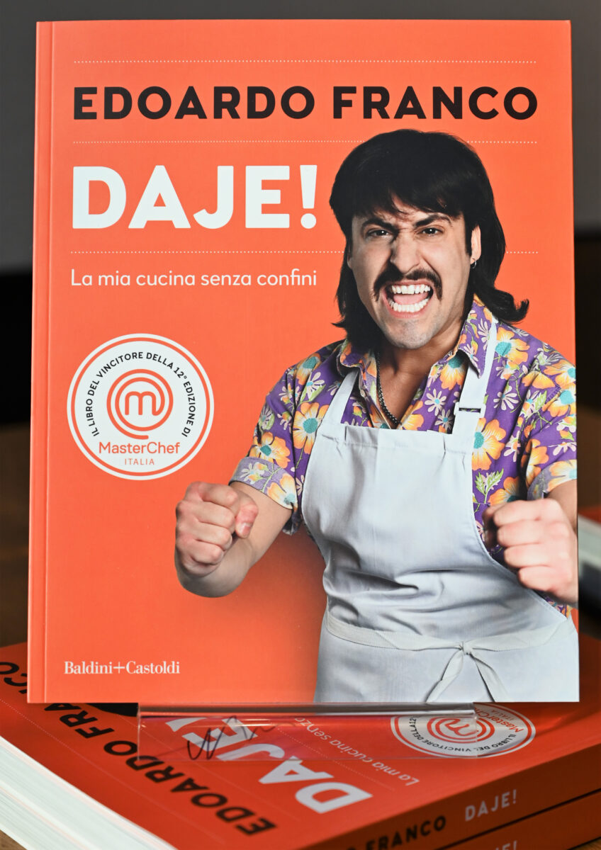 Edoardo Franco lo chef vincitore di MASTERCHEF ITALIA 12 presenta il suo libro Edoardo Franco lo chef vincitore di MASTERCHEF ITALIA 12 presenta il suo libro