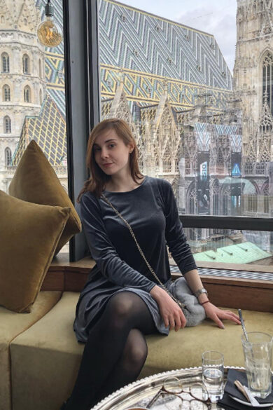 Alba ed Evelina Sgarbi, chi sono le figlie d’arte nate dalle avventure sessuali di Vittorio