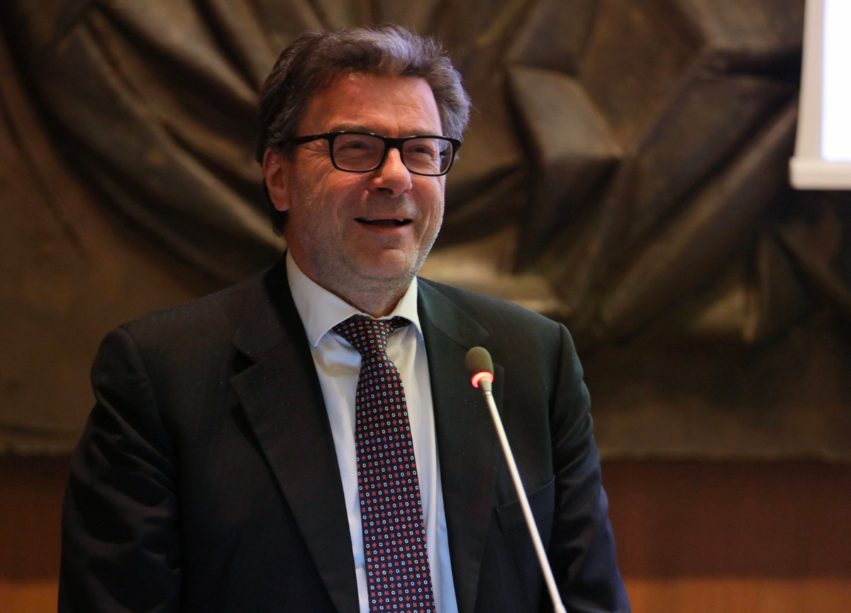 Intesa Sanpaolo: l’Italia e la riforma della governance europea Intesa Sanpaolo: l’Italia e la riforma della governance europea