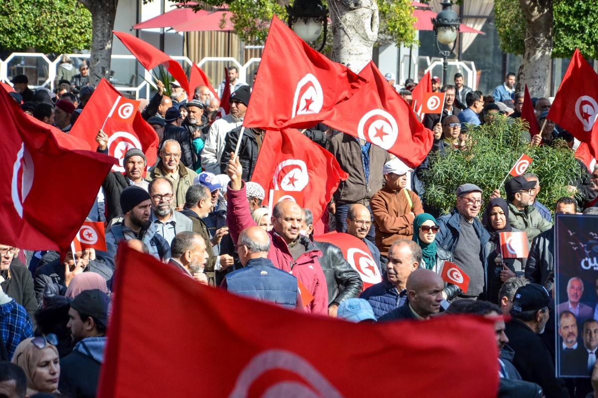 Ue, la Tunisia sul tavolo dei vertici: preoccupa la crisi migranti Ue, la Tunisia sul tavolo dei vertici: preoccupa la crisi migranti
