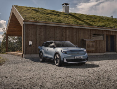 Nuovo Explorer 100% elettrico, la svolta green di Ford