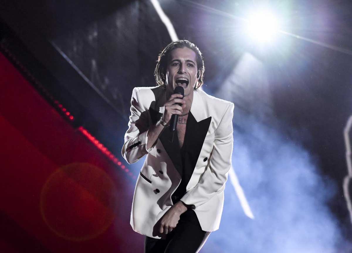 Maneskin a Roma, pazzi per la due giorni al Palasport: rock e luci, lo show Maneskin a Roma, pazzi per la due giorni al Palasport: rock e luci, lo show