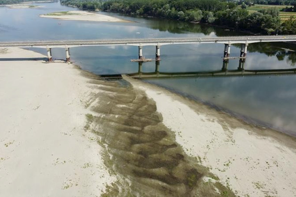 Siccità nel Lazio: l’allarme di Anbi e Ugl. E Gualtieri lancia il Piano Acqua Siccità nel Lazio: l’allarme di Anbi e Ugl. E Gualtieri lancia il Piano Acqua