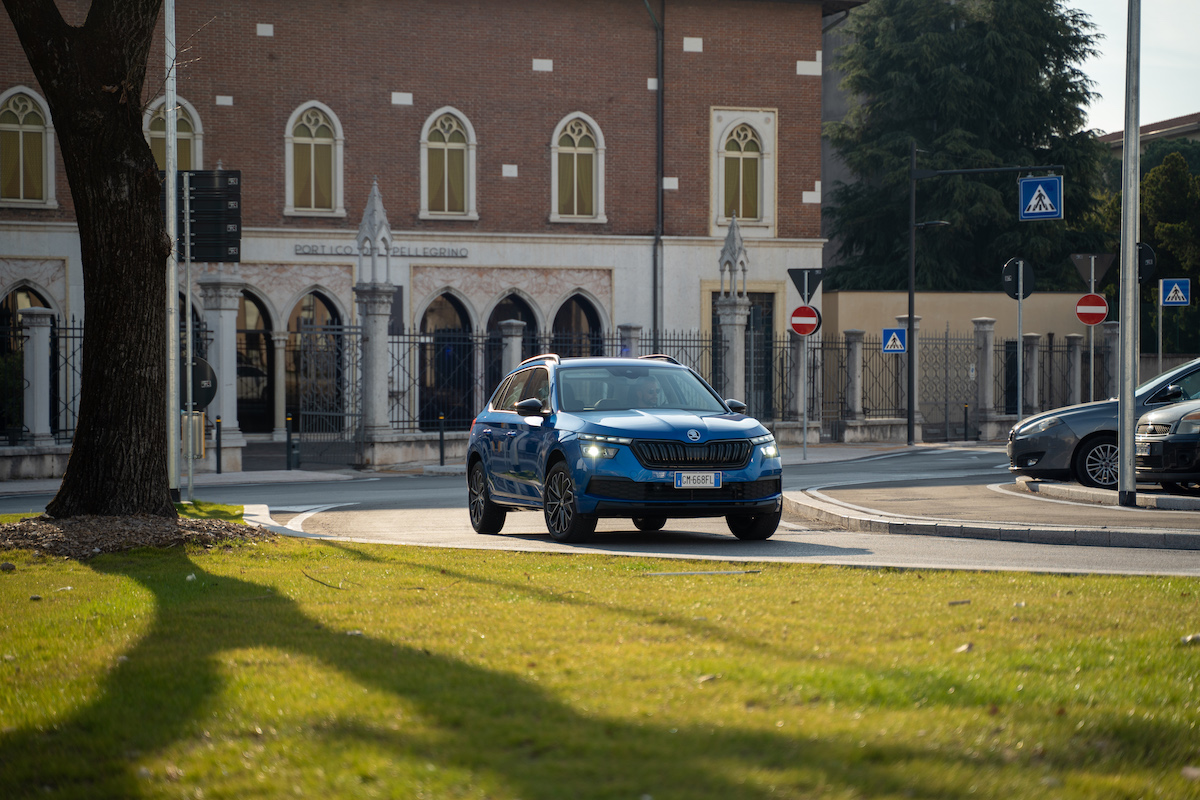 Skoda Kamiq Black Dots, l’ideale per la guida in città Skoda Kamiq Black Dots, l’ideale per la guida in città