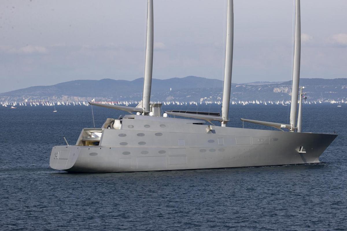 Guerra Ucraina, 10 oligarchi russi al Tar per ville e yacht sequestrati Guerra Ucraina, 10 oligarchi russi al Tar per ville e yacht sequestrati