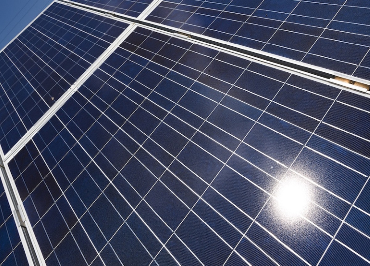 Fotovoltaico: installazioni sulle coperture degli edfici abitativi pubblici Fotovoltaico: installazioni sulle coperture degli edfici abitativi pubblici