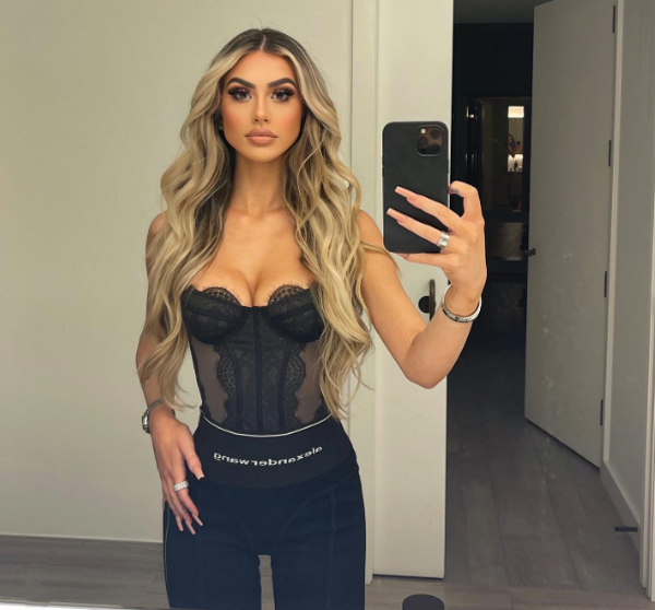 Tori Hubbard va in gol: amore con il gioiello della Roma di Mourinho!