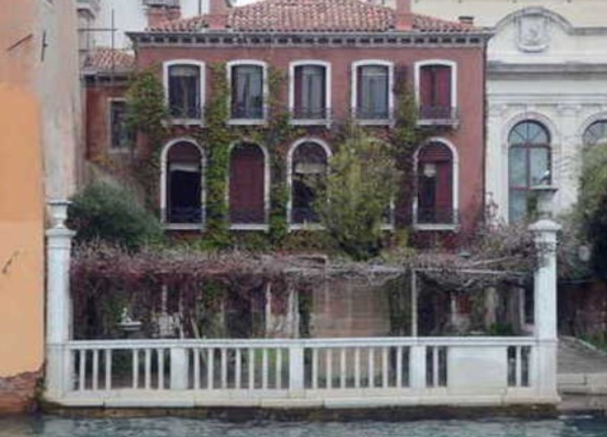 Venezia, cancellata la storia. La Casetta Rossa di D’Annunzio diventa un B&B Venezia, cancellata la storia. La Casetta Rossa di D’Annunzio diventa un B&B