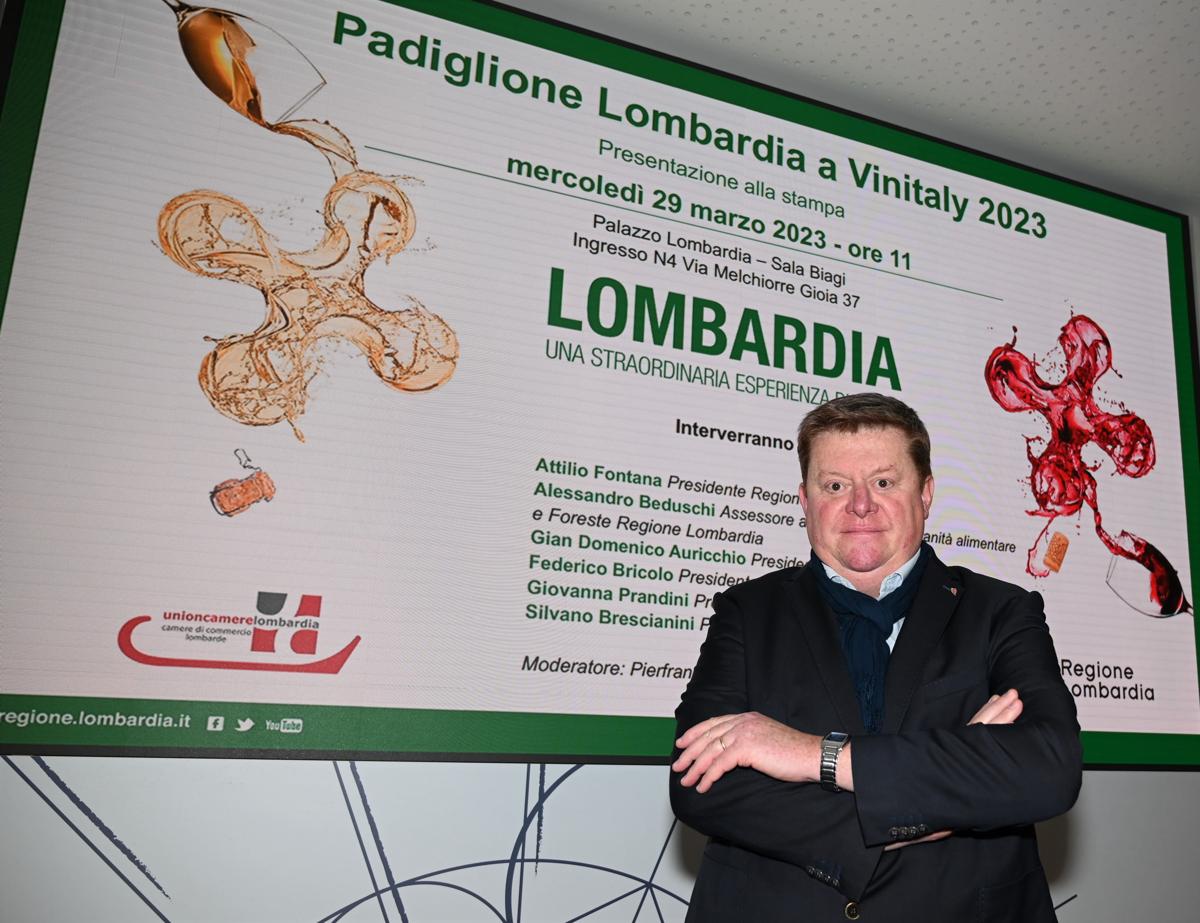 La Lombardia a Vinitaly 2023 con i suoi vini La Lombardia a Vinitaly 2023 con i suoi vini