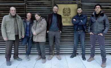 Marco Giallini festeggia i suoi 60 anni torna nei panni di Rocco Schiavone