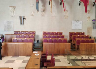 Metodo Gualtieri: in Consiglio atti last minute, manca sempre il numero legale