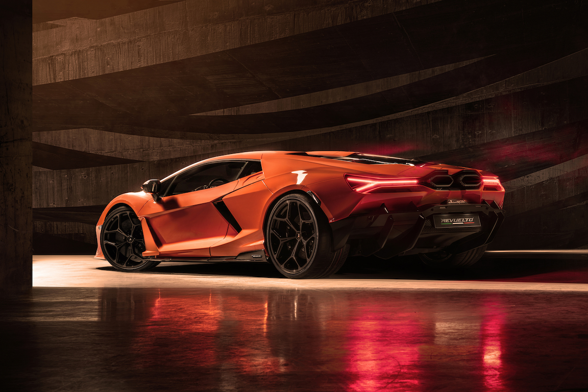 Nuova Lambroghini Revuelto, quando la sportività è sostenibile