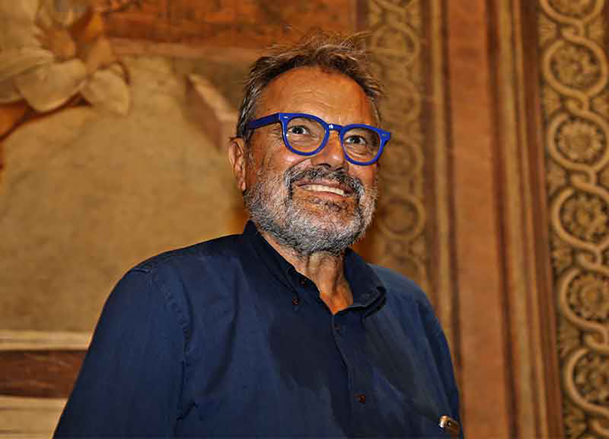 Toscani: “I migranti dovremmo andarli a prendere con le navi da crociera” Toscani: “I migranti dovremmo andarli a prendere con le navi da crociera”
