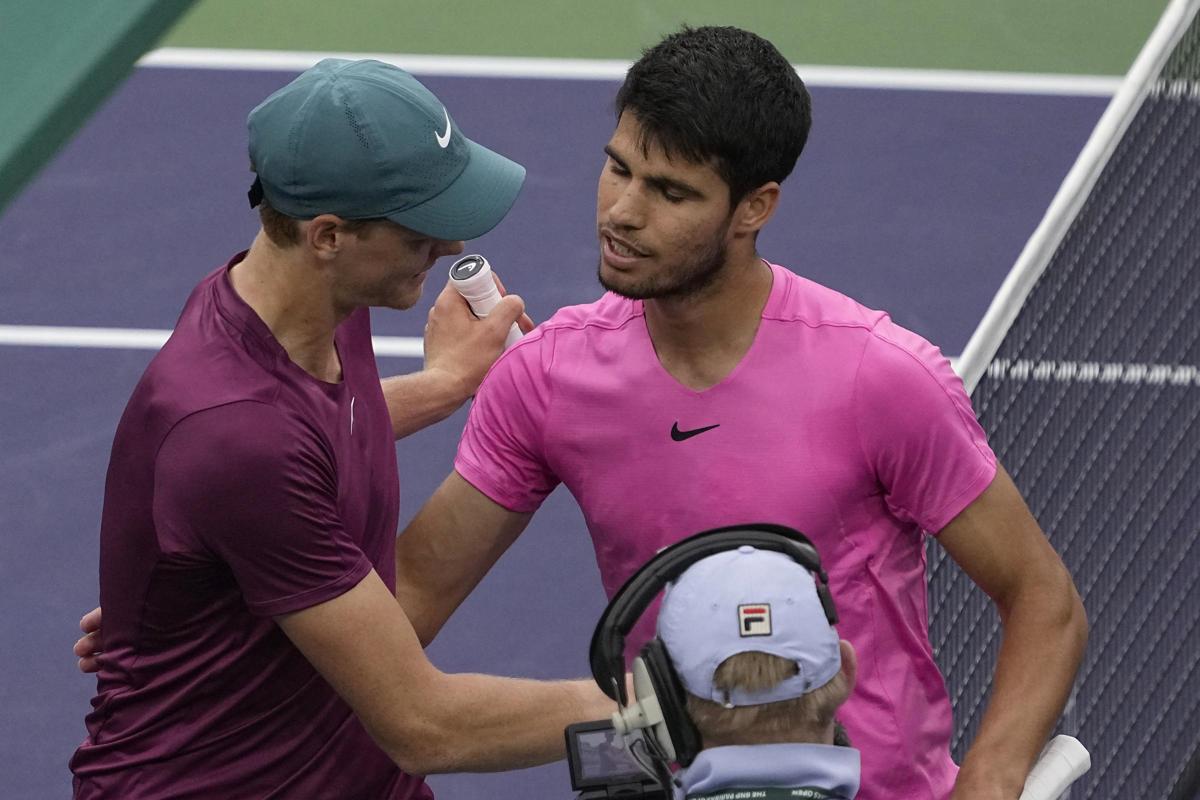 Sinner da impazzire: batte Alcaraz e vola in finale a Miami