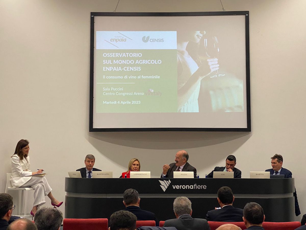 Presentato l’Osservatorio Enpaia-Censis sul mondo agricolo Presentato l’Osservatorio Enpaia-Censis sul mondo agricolo