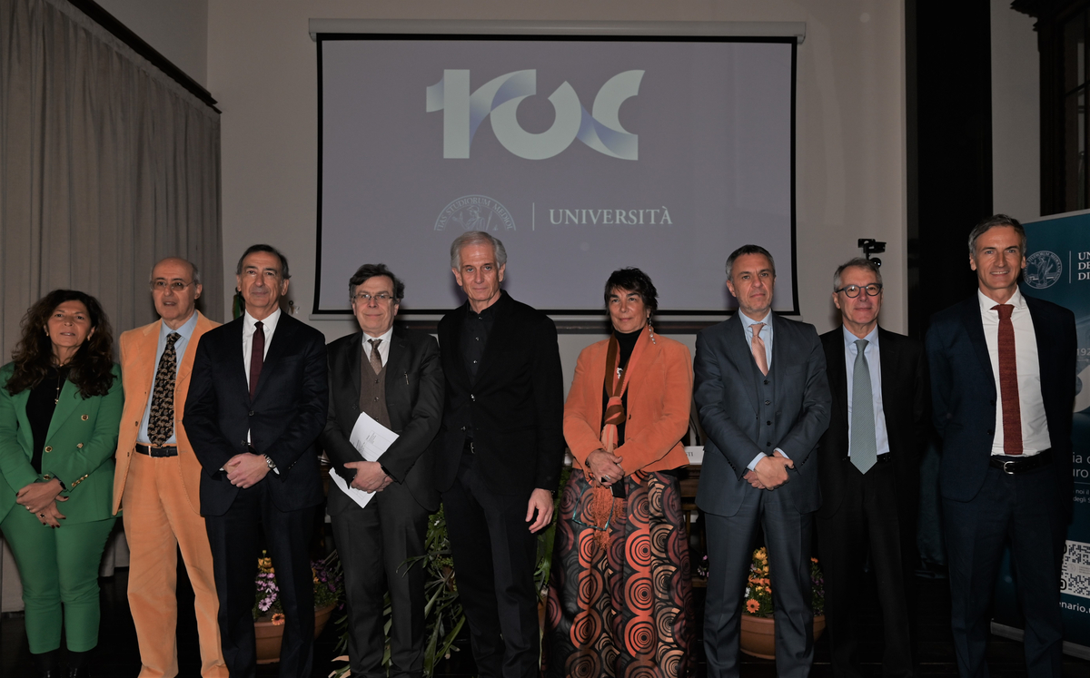 L’Università degli Studi di Milano Cento anni di storia, scienza, arte e cultura L’Università degli Studi di Milano Cento anni di storia, scienza, arte e cultura