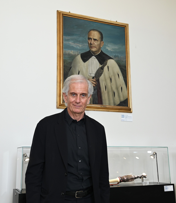 L’Università degli Studi di Milano Cento anni di storia, scienza, arte e cultura L’Università degli Studi di Milano Cento anni di storia, scienza, arte e cultura