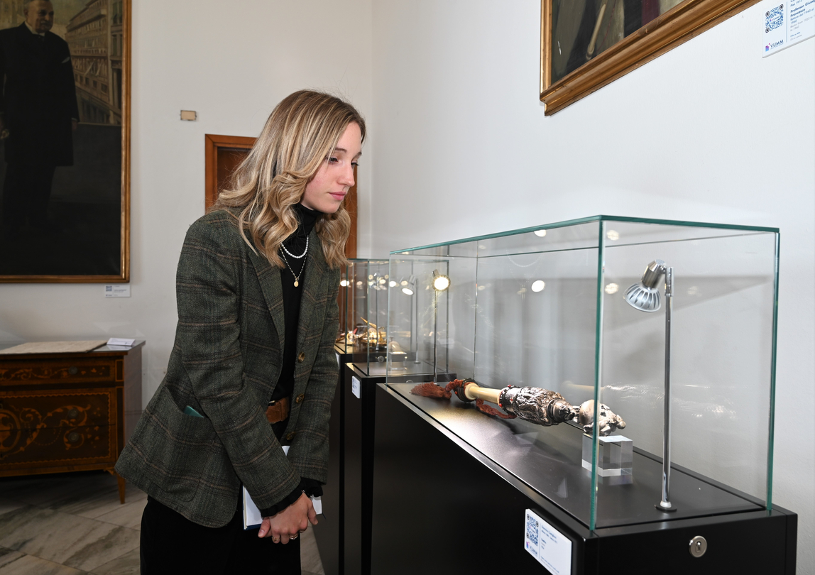 L’Università degli Studi di Milano Cento anni di storia, scienza, arte e cultura L’Università degli Studi di Milano Cento anni di storia, scienza, arte e cultura